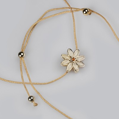 : Armband Blume I, © NHM Wien (Foto: Chloe Potter)
