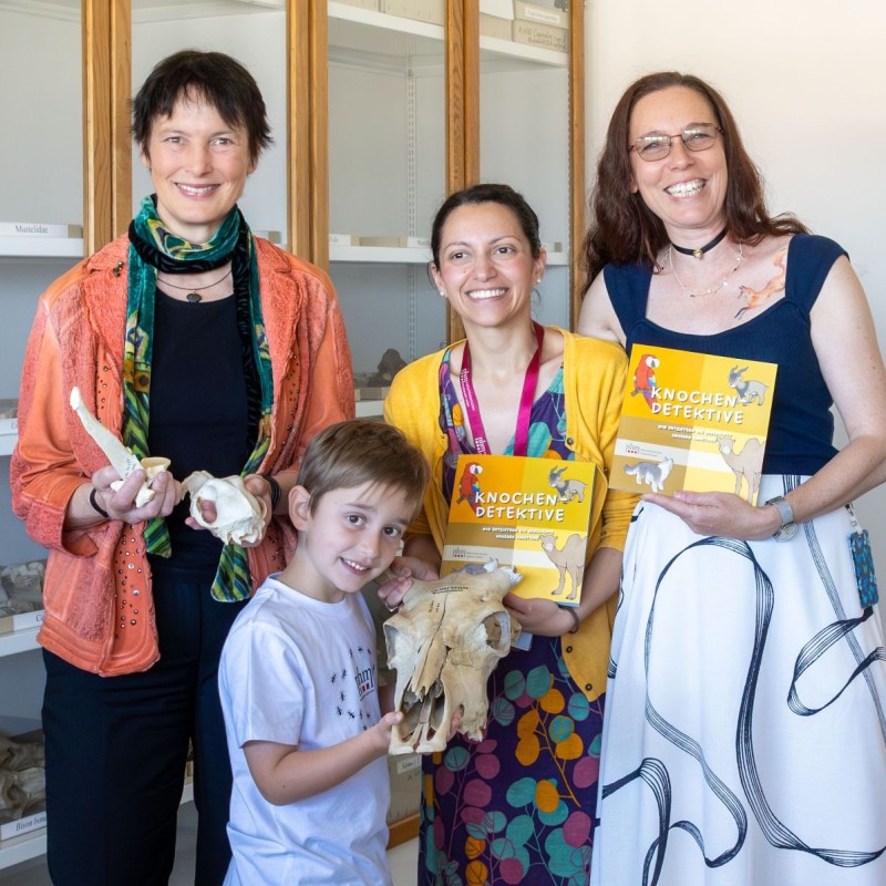 Katrin Vohland, Konstantina Saliari with her son Leonidas,
                                 Andrea Krapf