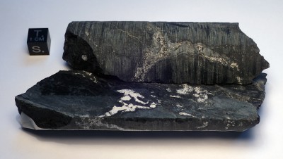 Oklo specimen: Oklo specimen: Core from a natural nuclear reactor