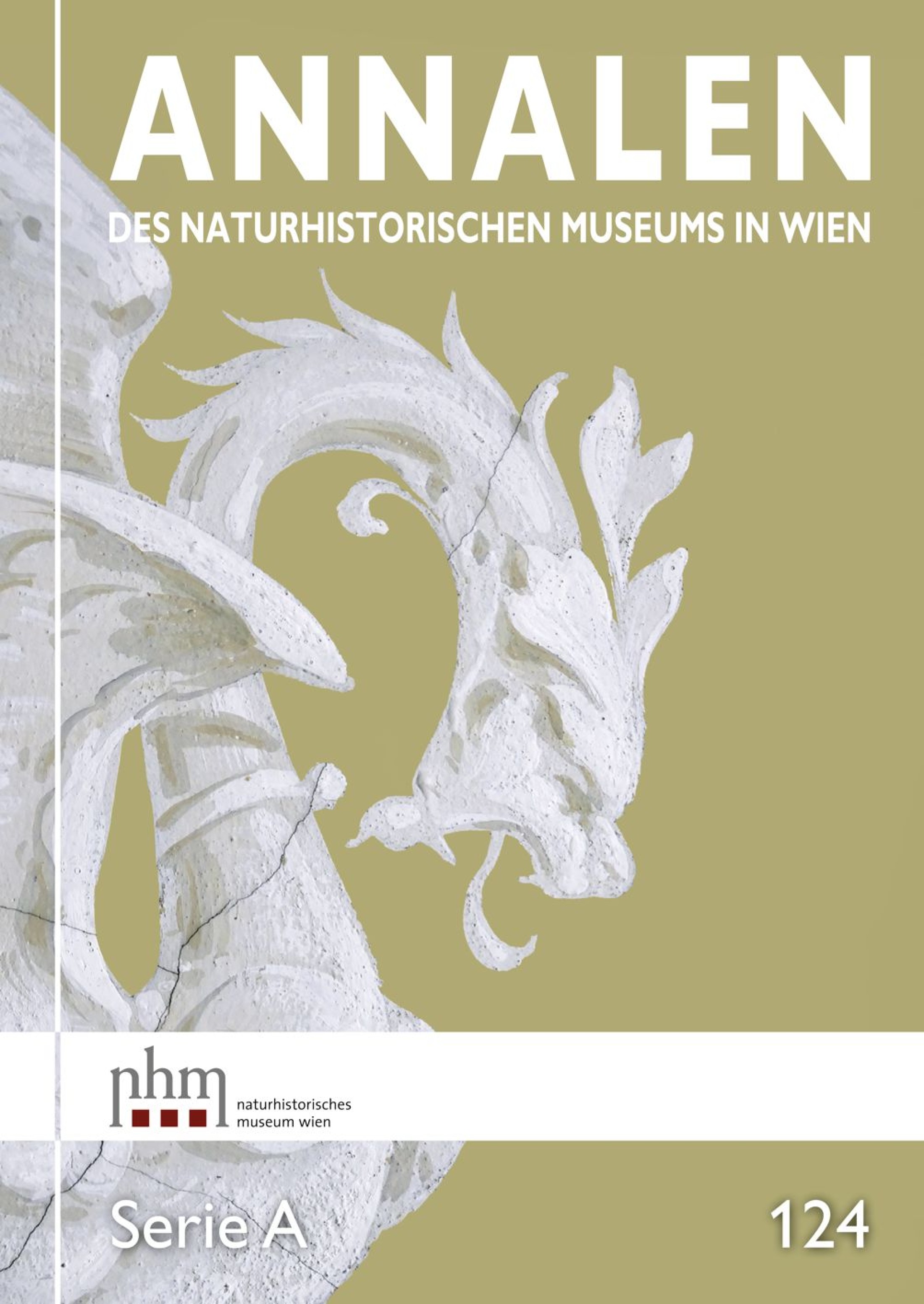 : Grafischer Drachenkopf in Grau und Weiß vor gelbem Hintergrund, oben großer Titeltext, unten weiße Textfelder mit Logoelement und weiteren Angaben. (KI-generierter Alt-Text, erstellt mit GPT-4.1-mini)